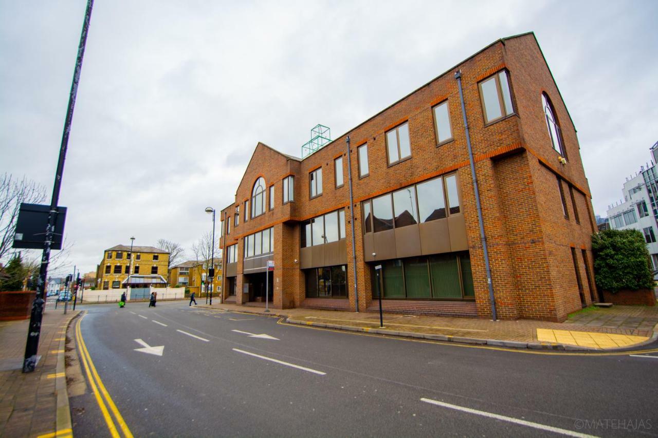 Somerville Apartments London Heathrow Hillingdon Esterno foto
