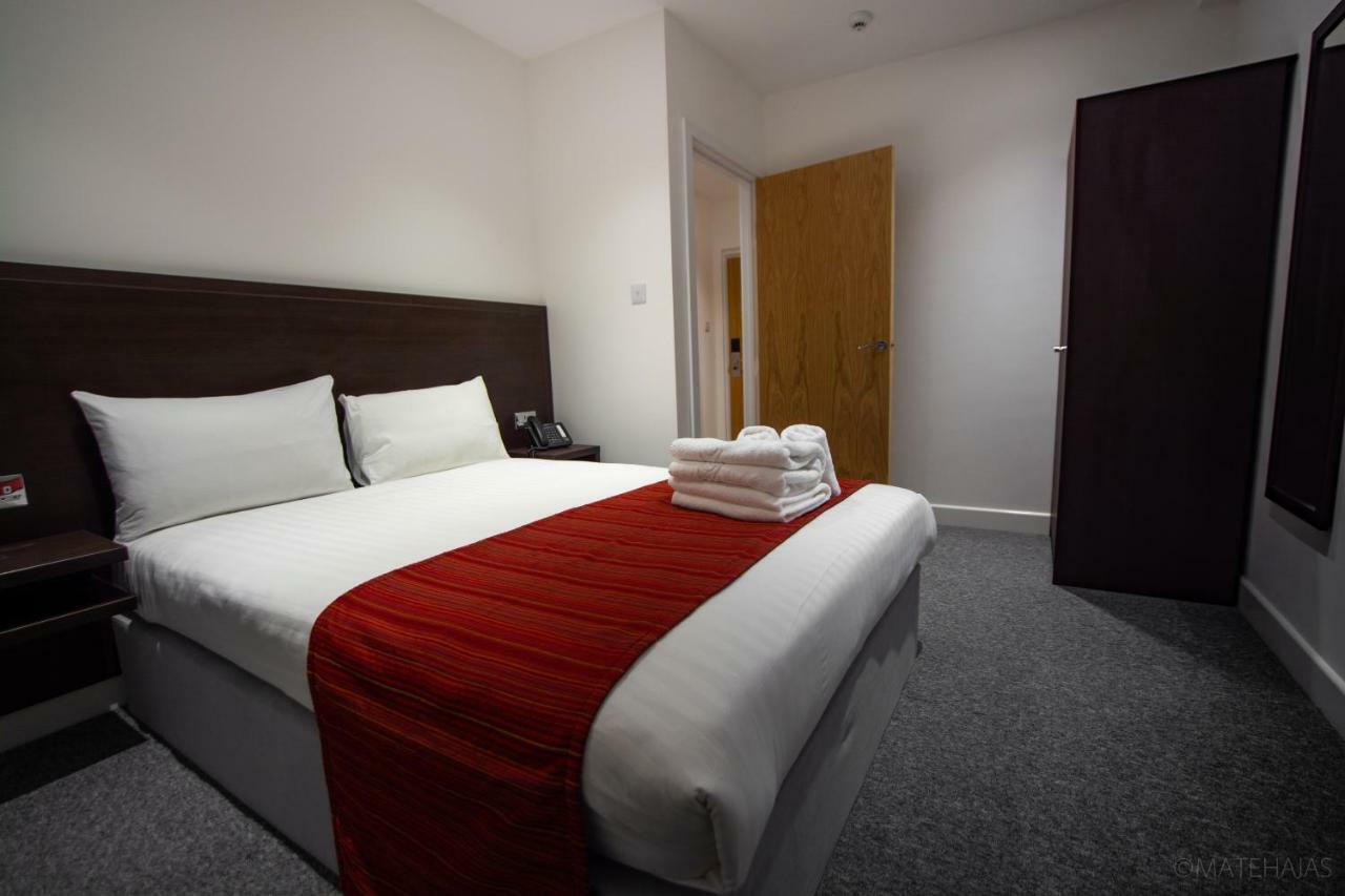 Somerville Apartments London Heathrow Hillingdon Esterno foto