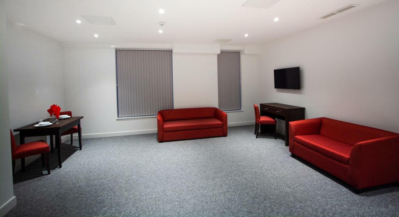 Somerville Apartments London Heathrow Hillingdon Esterno foto