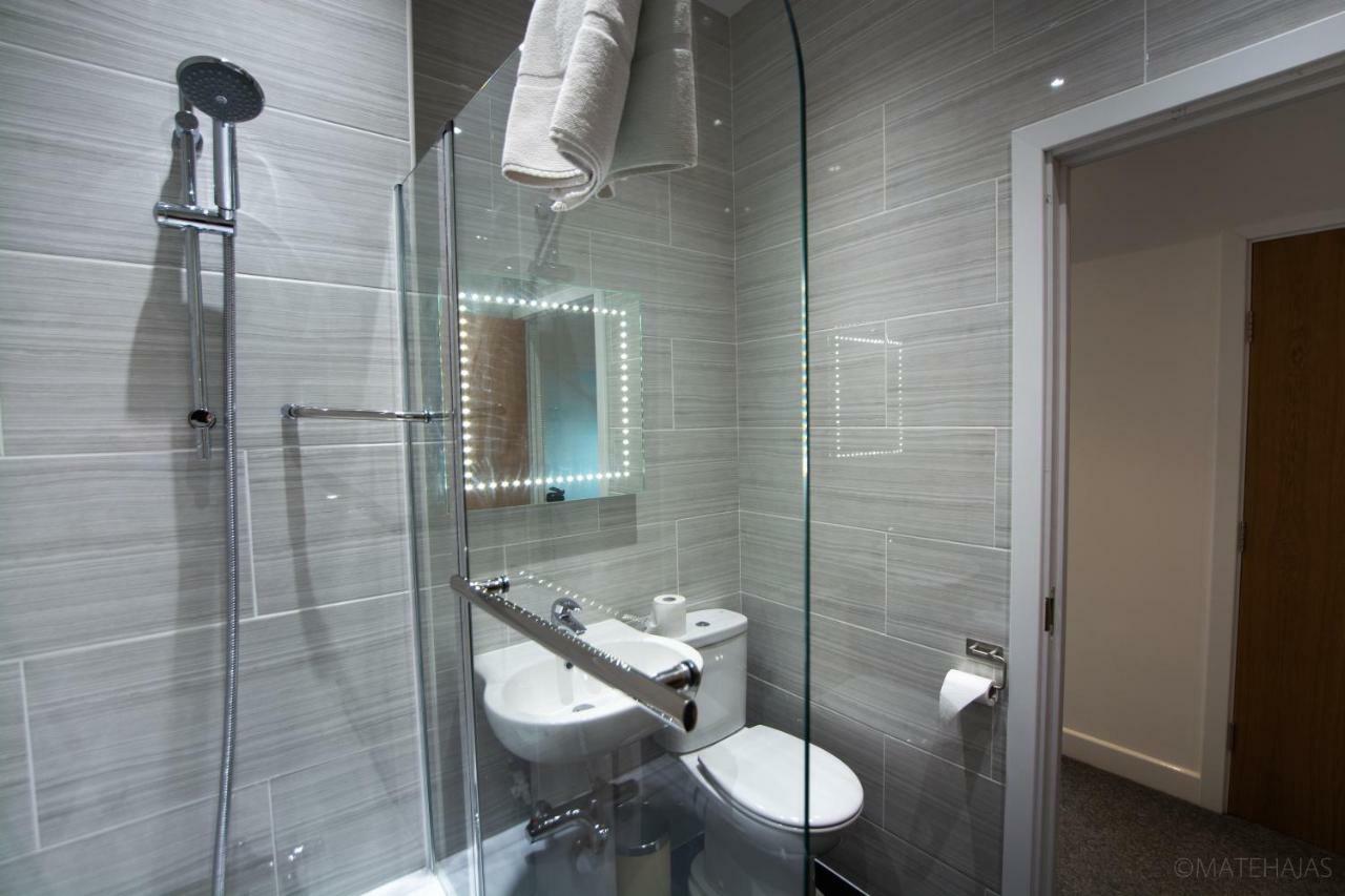 Somerville Apartments London Heathrow Hillingdon Esterno foto